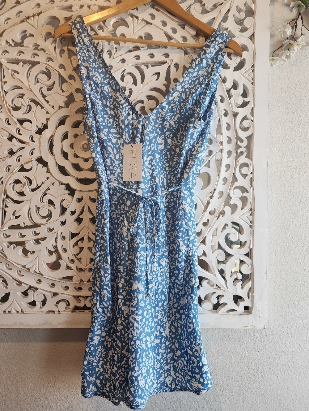 RESA FRANKIE MINI SLEVELESS FLORAL DRESS IN IRIS WOMENS SIZE MEDIUM - Picture 14 of 15